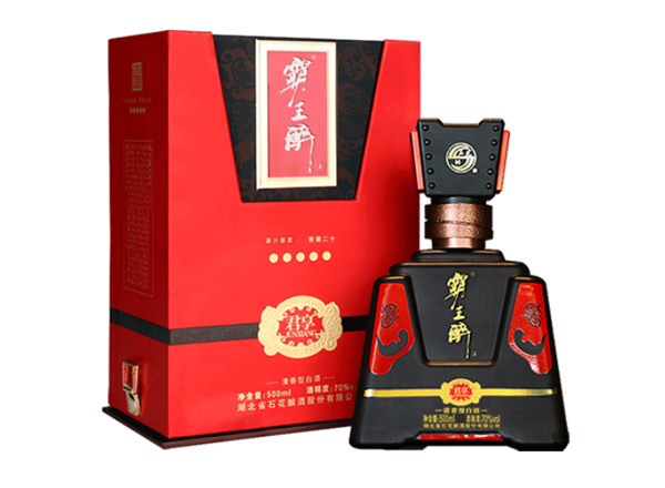 济南石花霸王醉回收霸王醉君享70度白酒礼盒